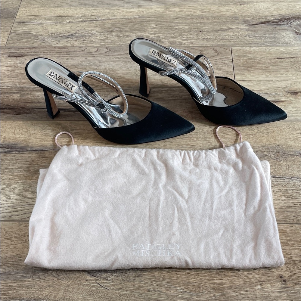 Badgley Mischka Black and Silver Heels